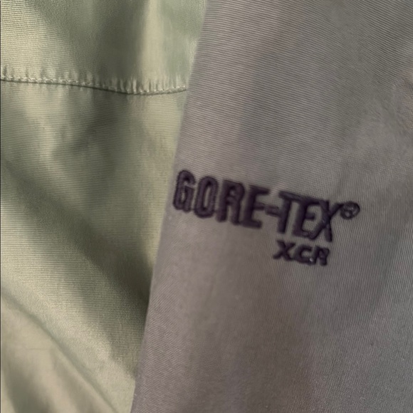 The North Face Green Ski Jacket GORE-TEX - Picture 5 of 9